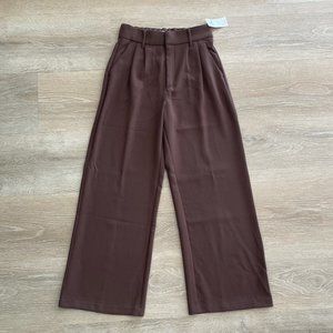 NWT Abercrombie & Fitch Tailored Wide Leg Pants, Size Small Short